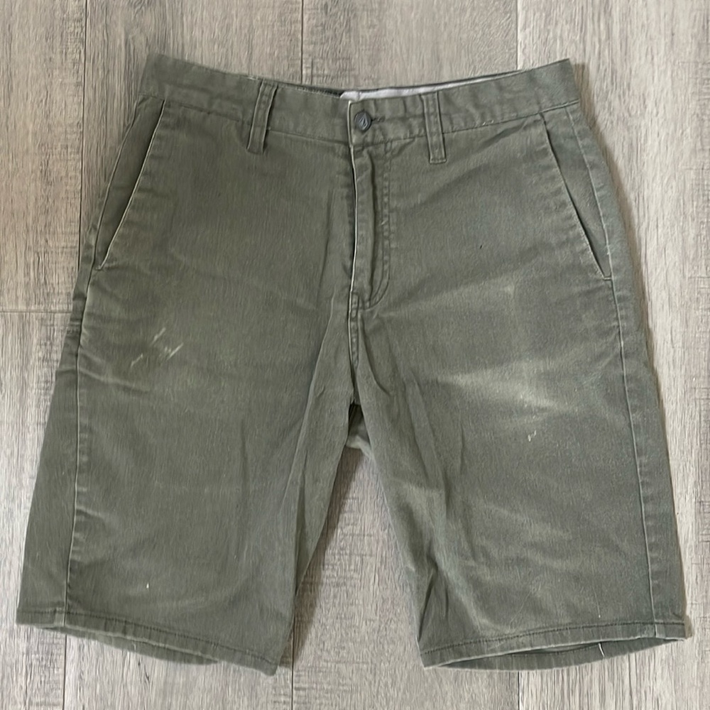 Volcom shorts